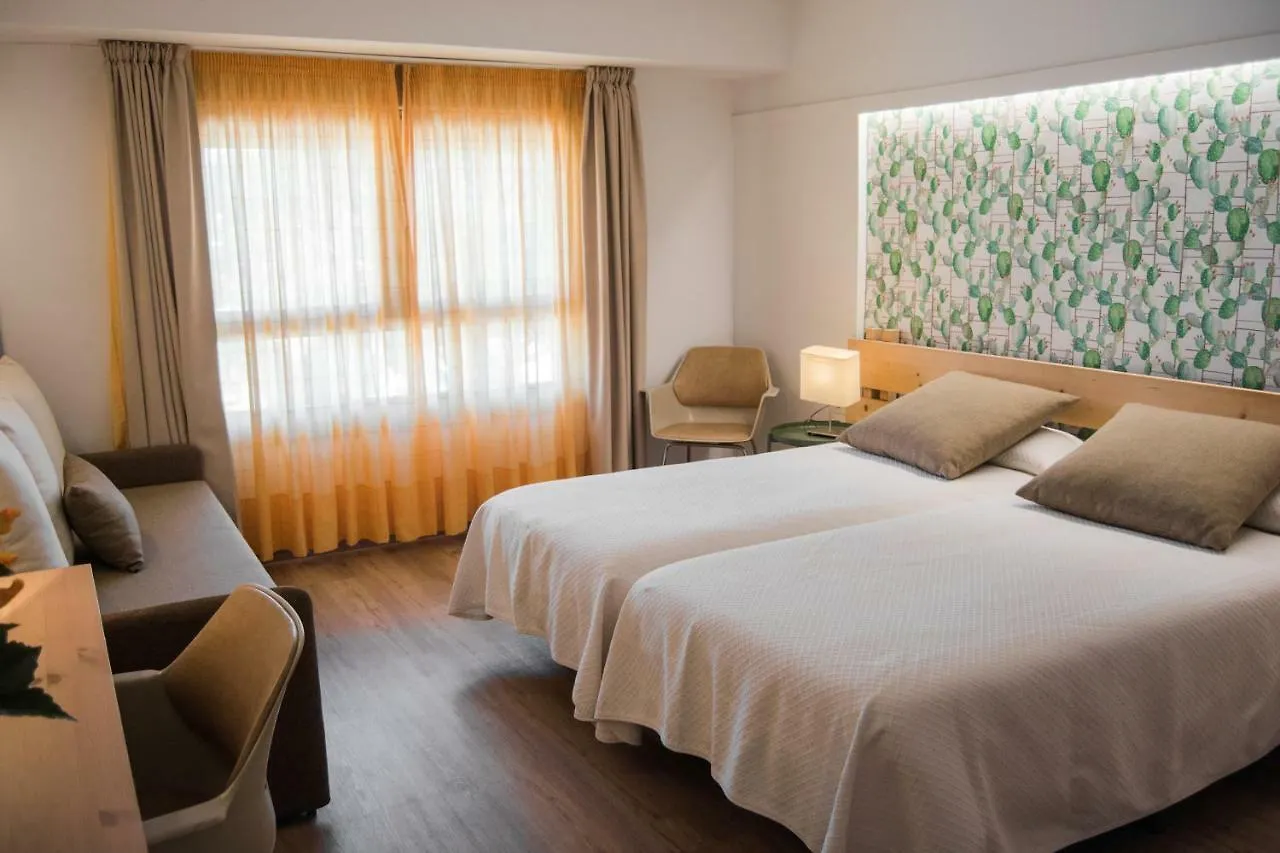 Hotel Yola Altafulla